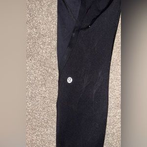 Women’s Size 4 Black Lululemon Leggings W/ Zipper